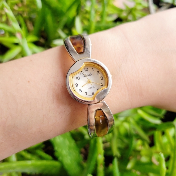 Vintage Xanadu Watch - Picture 10 of 12